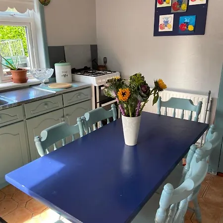 Holiday home Katie's